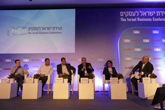 Bringing the Periphery Back To the Middle. צילום אוריה תדמור